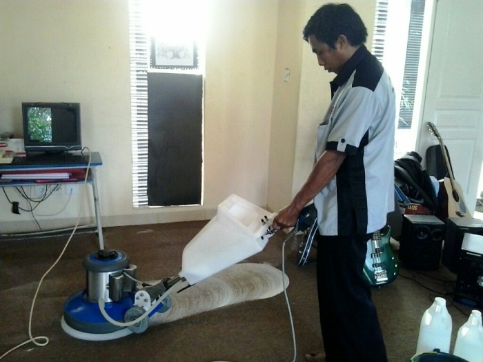 Jasa cuci karpet di Bali