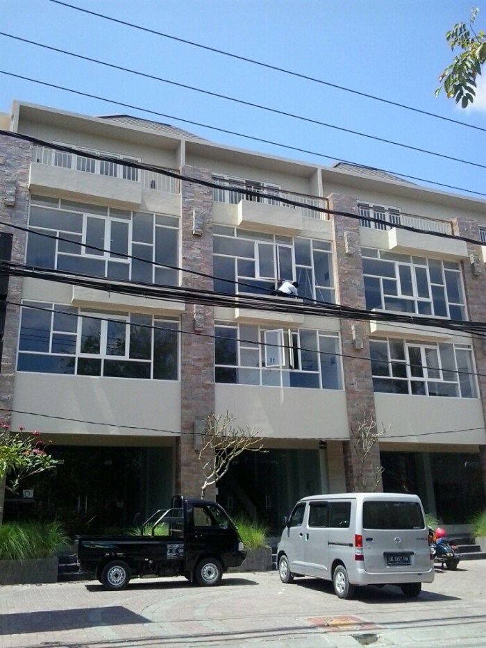 Jasa bersih-bersih Rumah di Bali