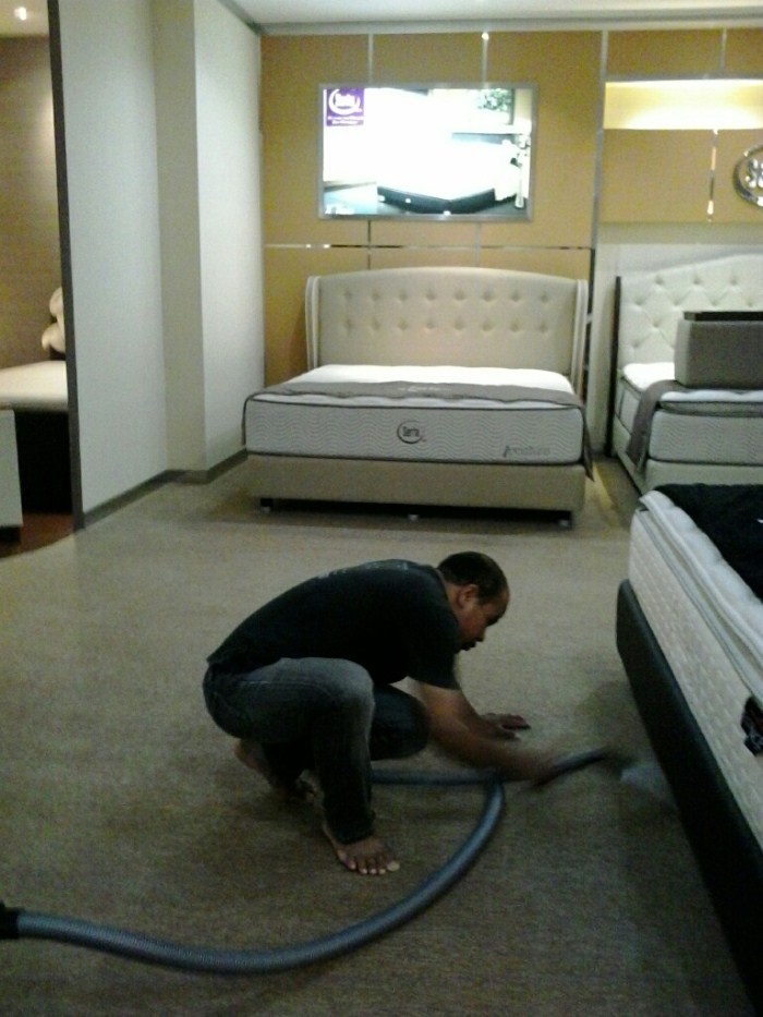 Jasa cuci springbed di Bali